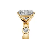 Solitaire Engagement Ring Setting for Radiant Cut Center with Beaded Bezel Station Band and Prong Head in Yellow Gold