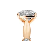 Solitaire Engagement Ring Setting for Radiant Cut Center with Carved Leaf Shoulders and Prong Head in Rose Gold