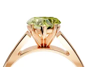 Solitaire Engagement Ring Setting for Fancy Yellow Heart-Shaped Center with Tapered Split Shoulders and Prong Head in Rose Gold