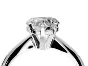 Solitaire Engagement Ring Setting for Heart-Shaped Center with Knife Ridge Band and Claw Prong Head in Platinum