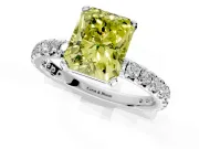 Solitaire Engagement Ring Setting for Fancy Yellow Radiant Cut Center with Shared-Prong Accents and Prong Head in Platinum