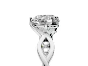 Solitaire Engagement Ring Setting for Heart-Shaped Center with Accented Twist Band and Leaf Prong Head in Sterling Silver