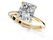 Solitaire Engagement Ring Setting for Radiant Cut Center with Knife Ridge Band and Claw Prong Head in Yellow Gold