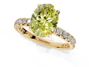 Solitaire Engagement Ring Setting for Fancy Yellow Oval Center with Shared-Prong Accents and Prong Head in Yellow Gold