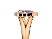 Solitaire Engagement Ring Setting for Fancy Pink Pear-Shaped Center with V Split Shank and Bezel Head in Rose Gold