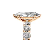 Shared-Prong Engagement Ring Setting for Marquise Center with Graduated Accents and Prong Head in Rose Gold