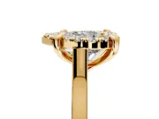 Single Halo Engagement Ring Setting for Heart-Shaped Center with Corner Claws, Plain Band and Prong Head in Yellow Gold