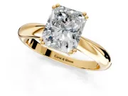 Solitaire Engagement Ring Setting for Radiant Cut Center with Reverse Tapered Band and Prong Head in Yellow Gold