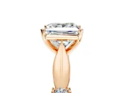 Solitaire Engagement Ring Setting for Princess Cut Center with Carved Leaf Shoulders and Prong Head in Rose Gold