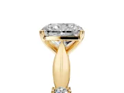 Solitaire Engagement Ring Setting for Radiant Cut Center with Carved Leaf Shoulders and Prong Head in Yellow Gold