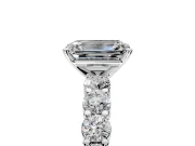 Shared-Prong Engagement Ring Setting for Emerald Cut Center with Graduated Accents and Prong Head in Platinum