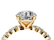 Solitaire Engagement Ring Setting for Round Cut Center with Alternating Size Accents and Prong Head in Yellow Gold