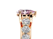 Solitaire Engagement Ring Setting for Fancy Pink Pear-Shaped Center with Graduated Shared Prongs and Prong Head in Rose Gold