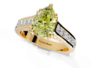 Solitaire Engagement Ring Setting for Fancy Yellow Pear-Shaped Center with Channel Band and Double Claw Prong Head in Yellow Gold