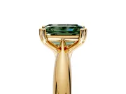 Solitaire Engagement Ring Setting for Fancy Green Emerald Cut Center with Reverse Tapered Band and Prong Head in Yellow Gold