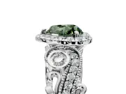 Milgrain Halo Engagement Ring Setting for Fancy Green Heart-Shaped Center with Shoulder Bezels and Prong Head in Platinum