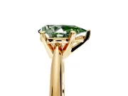 Solitaire Engagement Ring Setting for Fancy Green Pear-Shaped Center with Knife Ridge Band and Claw Prong Head in Yellow Gold
