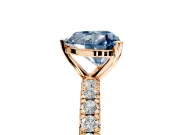 Solitaire Engagement Ring Setting for Fancy Blue Heart-Shaped Center with Shared-Prong Accents and Prong Head in Rose Gold