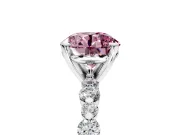 Solitaire Engagement Ring Setting for Fancy Pink Round Cut Center with Alternating Size Accents and Prong Head in Platinum
