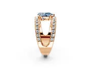 Solitaire Engagement Ring Setting for Fancy Blue Pear-Shaped Center with Wide-Open Split Shank and Prong Head in Rose Gold