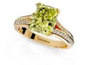 Solitaire Engagement Ring Setting for Fancy Yellow Radiant Cut Center with Pave Rail Split Shank and Prong Head in Yellow Gold