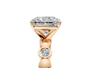 Solitaire Engagement Ring Setting for Radiant Cut Center with Beaded Bezel Station Band and Prong Head in Rose Gold