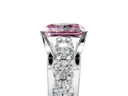 Solitaire Engagement Ring Setting for Fancy Pink Radiant Cut Center with Graduated Shared Prongs and Prong Head in Platinum