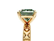 Solitaire Engagement Ring Setting for Fancy Green Princess Cut Center with XO Engraved Band and Prong Head in Yellow Gold