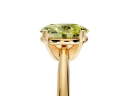 Solitaire Engagement Ring Setting for Fancy Yellow Oval Center with Knife Ridge Band and Claw Prong Head in Yellow Gold