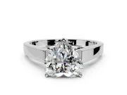 Solitaire Engagement Ring Setting for Heart-Shaped Center with Tapered Split Shoulders and Prong Head in White Gold