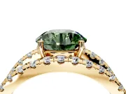 Solitaire Engagement Ring Setting for Fancy Green Round Cut Center with Wide-Open Split Shank and Prong Head in Yellow Gold