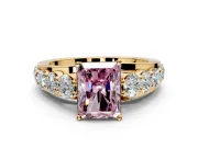 Solitaire Engagement Ring Setting for Fancy Pink Radiant Cut Center with Graduated Shared Prongs and Prong Head in Yellow Gold
