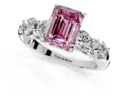 5 Stone Engagement Ring Setting for Fancy Pink Emerald Cut Center with Graduated Accents and Prong Head in Platinum