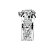 Solitaire Engagement Ring Setting for Heart-Shaped Center with Graduated Shared Prongs and Prong Head in White Gold