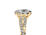 Solitaire Engagement Ring Setting for Oval Center with Twisted Pave Split Shank and Prong Head in Yellow Gold