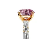 Baguette Engagement Ring Setting for Fancy Pink Round Cut Center with Alternating Bar-Set Band and Prong Head in Yellow Gold
