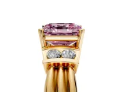 Solitaire Engagement Ring Setting for Fancy Pink Asscher Cut Center with Grooved Bar Accent Band and Prong Head in Yellow Gold