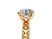 Solitaire Engagement Ring Setting for Round Cut Center with XO Engraved Band and Prong Head in Yellow Gold