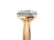 Solitaire Engagement Ring Setting for Radiant Cut Center with Reverse Tapered Band and Prong Head in Rose Gold