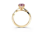 Baguette Engagement Ring Setting for Fancy Pink Round Cut Center with Alternating Bar-Set Band and Prong Head in Yellow Gold