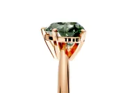Solitaire Engagement Ring Setting for Fancy Green Heart-Shaped Center with Knife Ridge Band and Claw Prong Head in Rose Gold