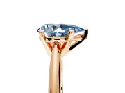Solitaire Engagement Ring Setting for Fancy Blue Pear-Shaped Center with Knife Ridge Band and Claw Prong Head in Rose Gold