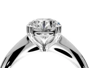 Solitaire Engagement Ring Setting for Round Cut Center with Reverse Tapered Band and Prong Head in White Gold