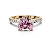 Baguette Engagement Ring Setting for Fancy Pink Heart-Shaped Center with Alternating Bar-Set Band and Prong Head in Yellow Gold