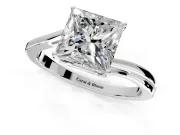 Solitaire Engagement Ring Setting for Princess Cut Center with Plain Bypass Twist Band and Prong Head in Platinum