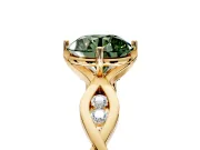 Solitaire Engagement Ring Setting for Fancy Green Round Cut Center with Accented Twist Band and Leaf Prong Head in Yellow Gold
