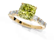 Baguette Engagement Ring Setting for Fancy Yellow Cushion Cut Center with Alternating Bar-Set Band and Prong Head in Yellow Gold