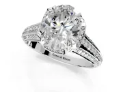 Solitaire Engagement Ring Setting for Oval Center with Accented Split Shank and Prong Head in Platinum