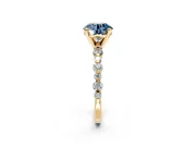 Solitaire Engagement Ring Setting for Fancy Blue Round Cut Center with Alternating Size Accents and Prong Head in Yellow Gold