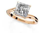 Solitaire Engagement Ring Setting for Princess Cut Center with Plain Bypass Twist Band and Prong Head in Rose Gold
